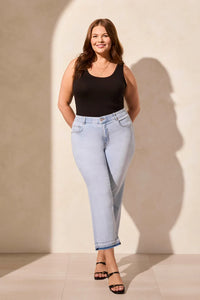 Tribal 77350 Sophia Curvy MicroFlare Crop Jeans