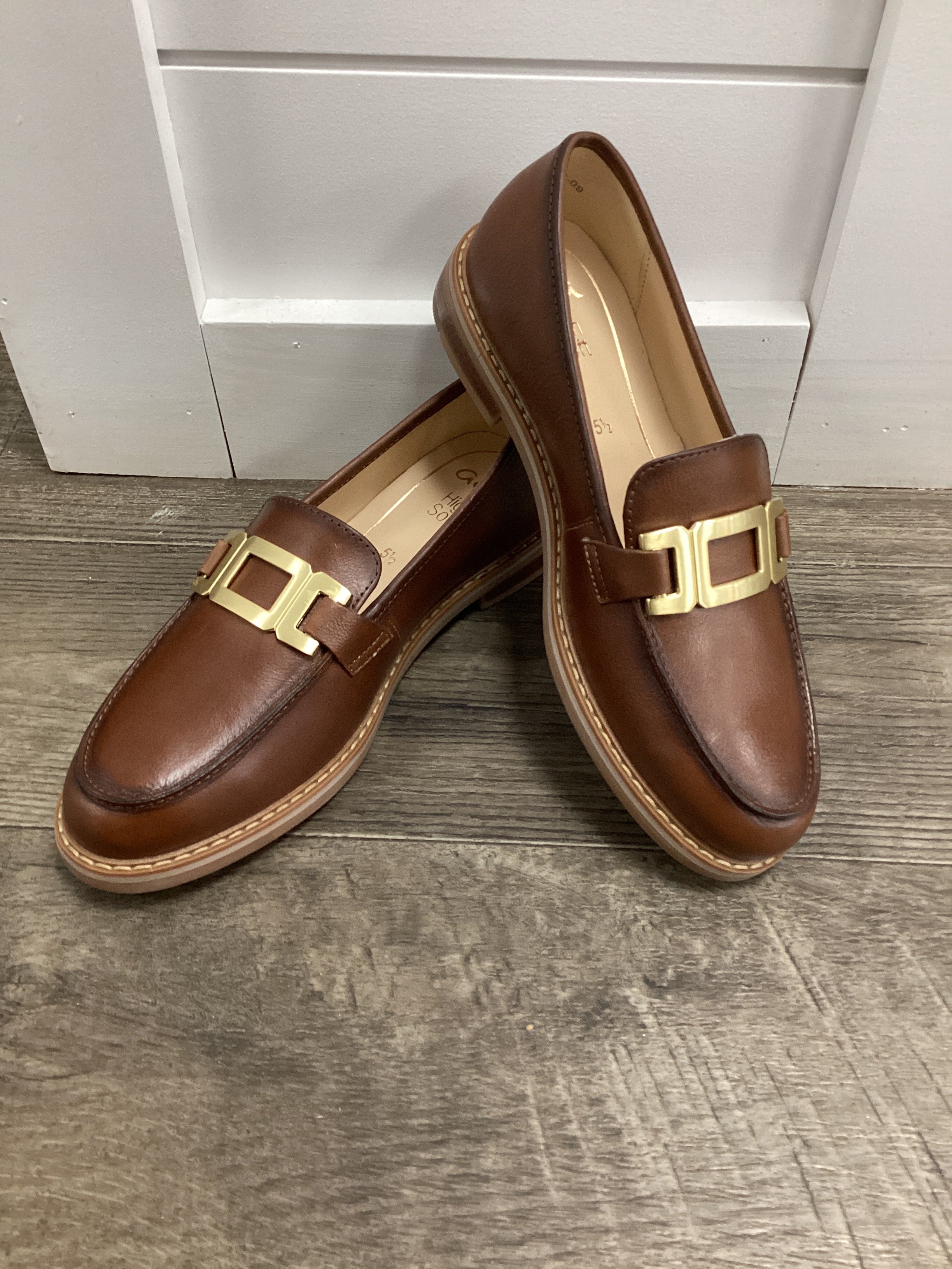 Ara 12-11252 Leather Loafer w/Buckle