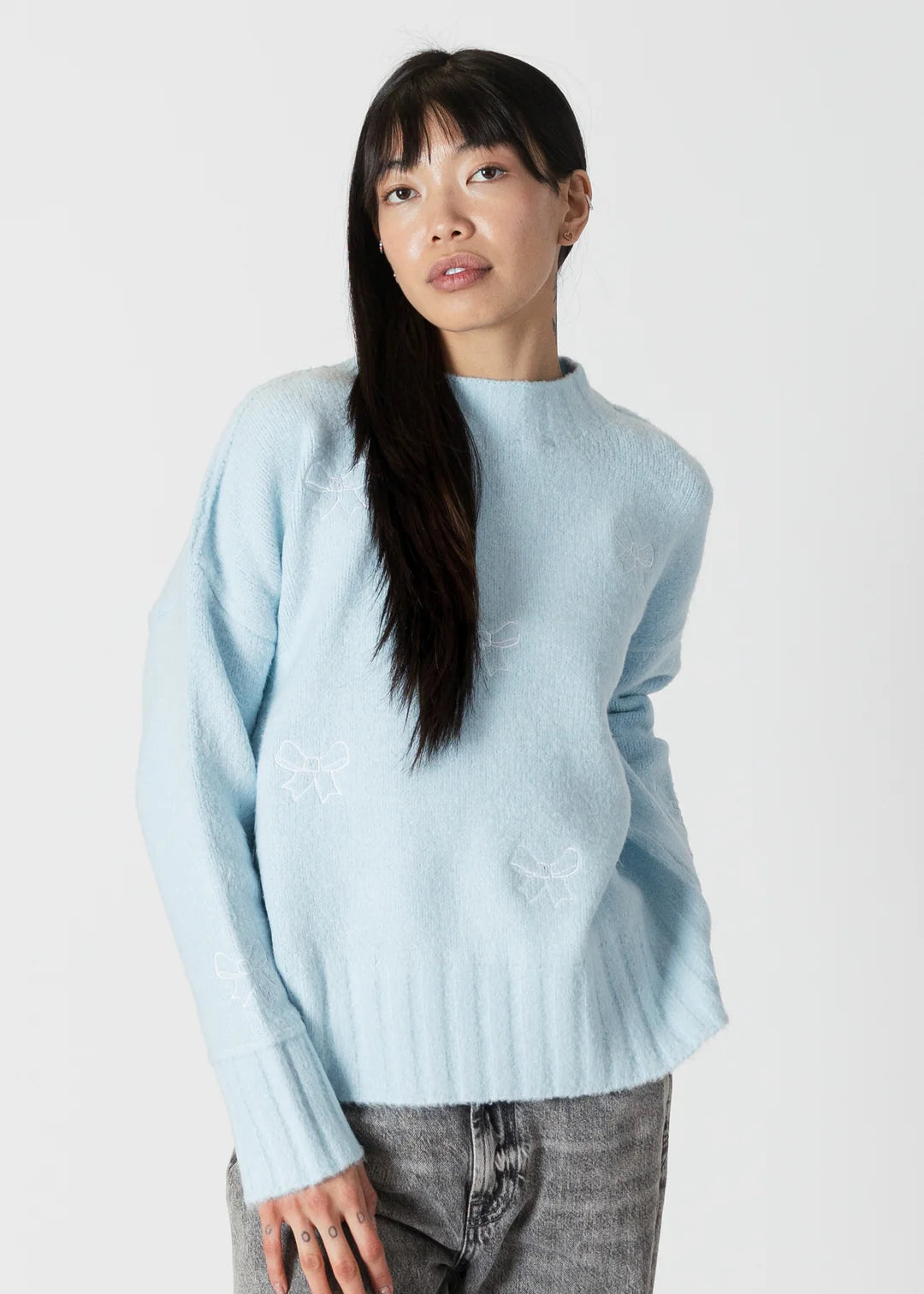 Lyla & Luxe Tanyabow Light Blue W/ White Bows Sweater