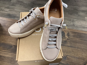 EOS Jool Leather Sneaker