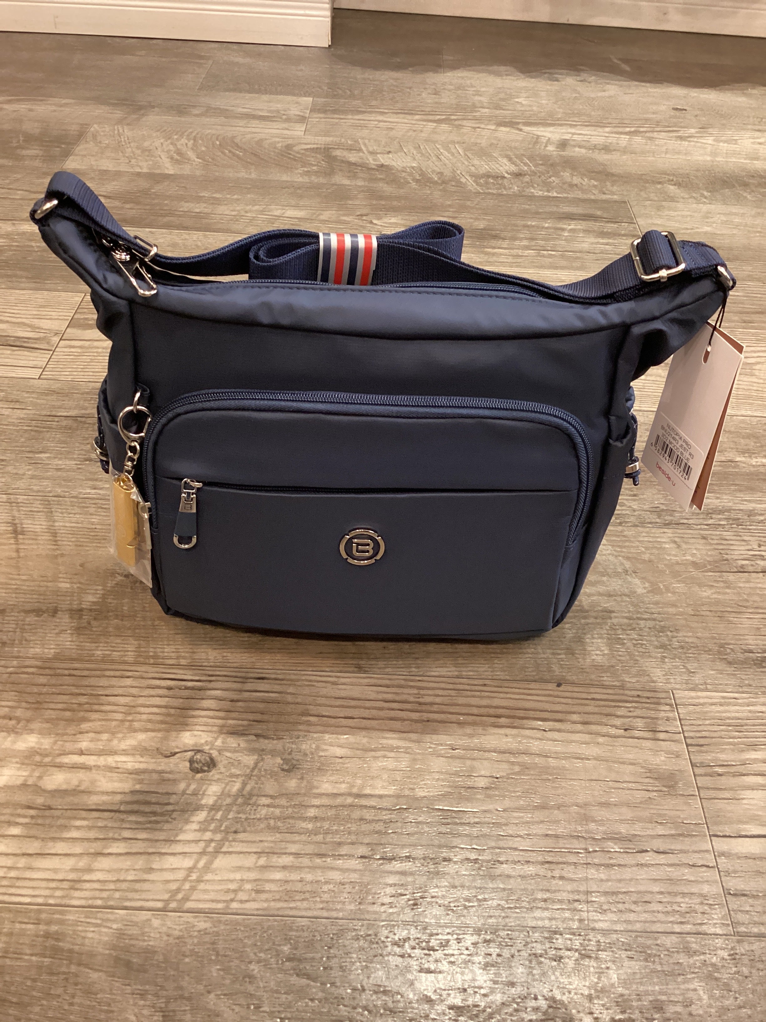 Beside U BNU214R3 Jest R3 Travel/Security Purse