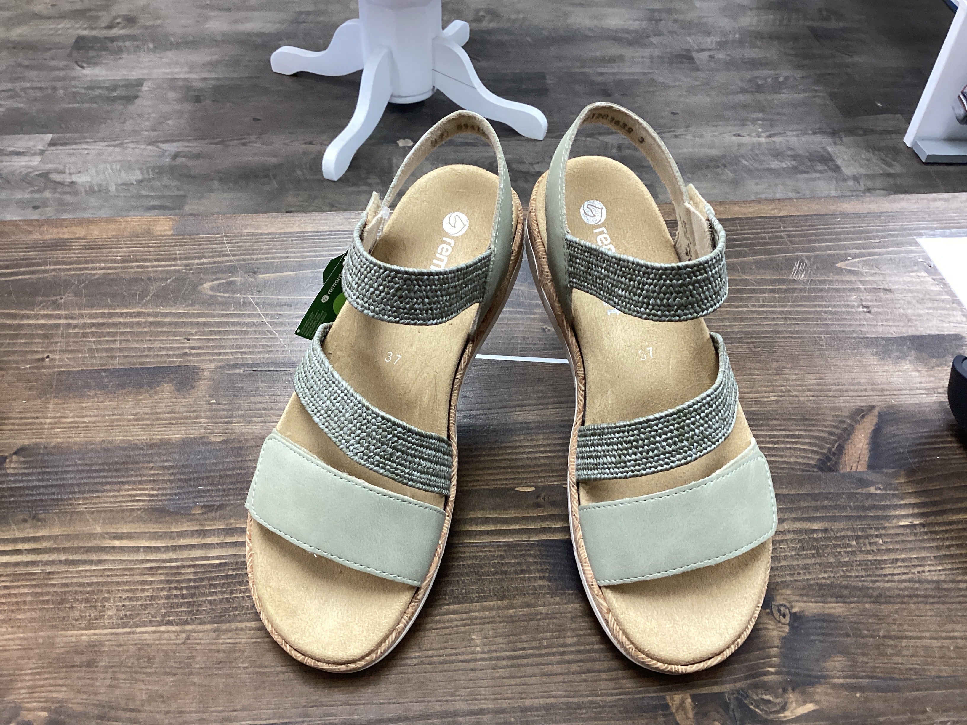 Remonte R6861 Velcro Sandal