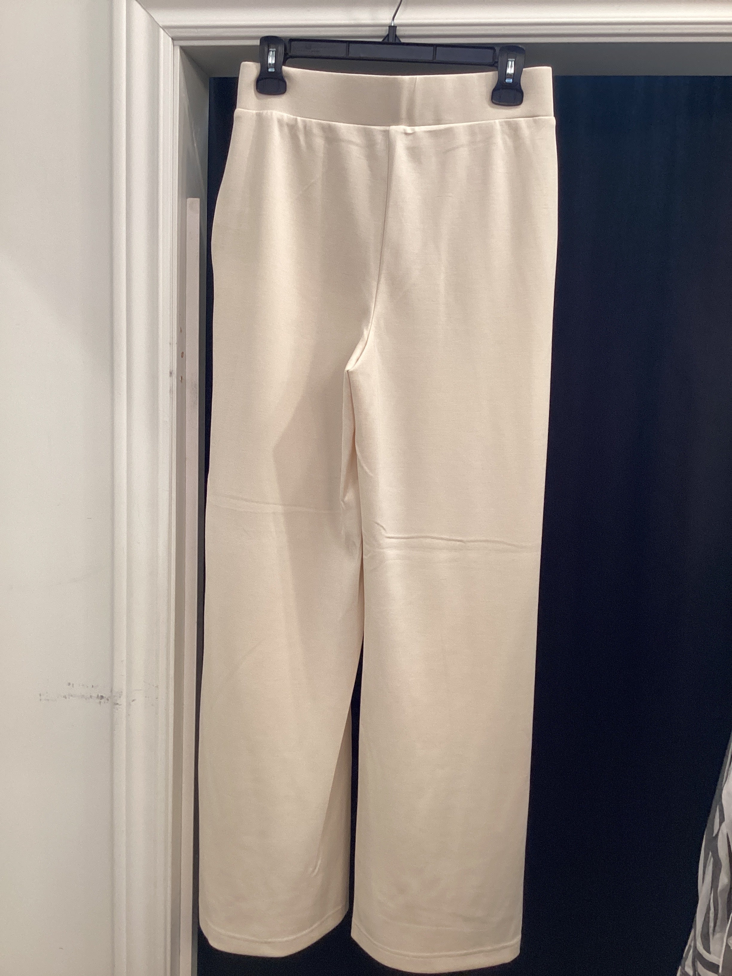 Melissa Paige CZBT01584M solid wide leg pant/pocket knit trouser