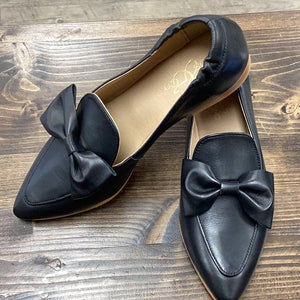 Bos.& Co Nicole leather loafer with bow