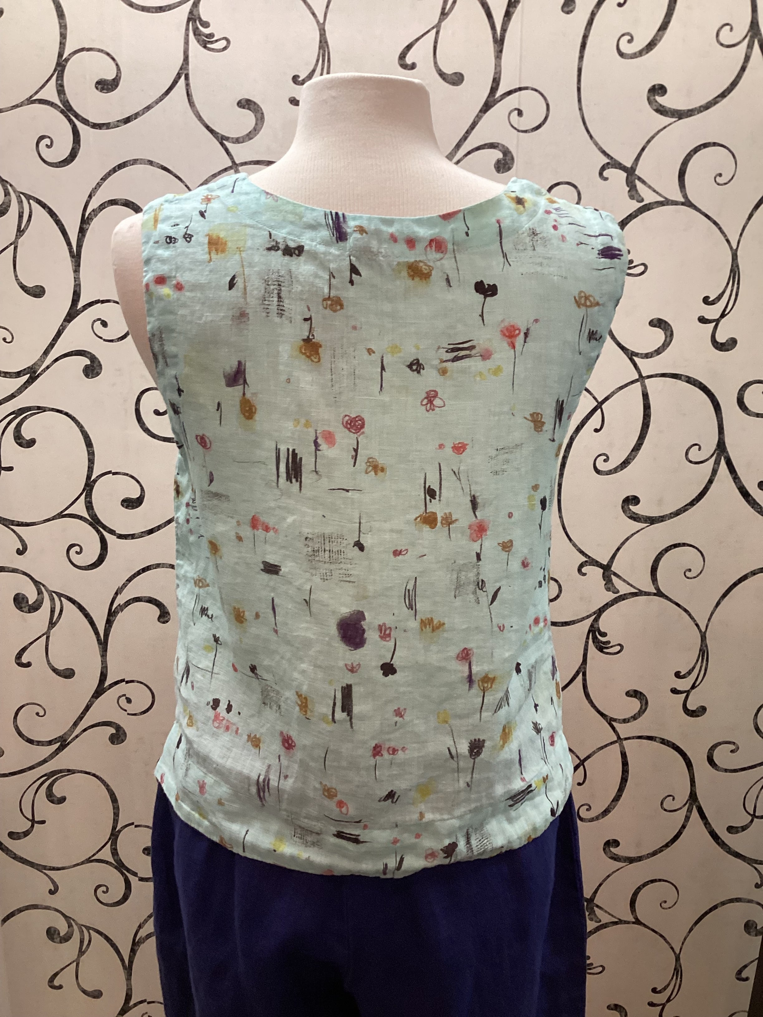 Cut Loose 4635331 Flower Print Easy Shell Tank