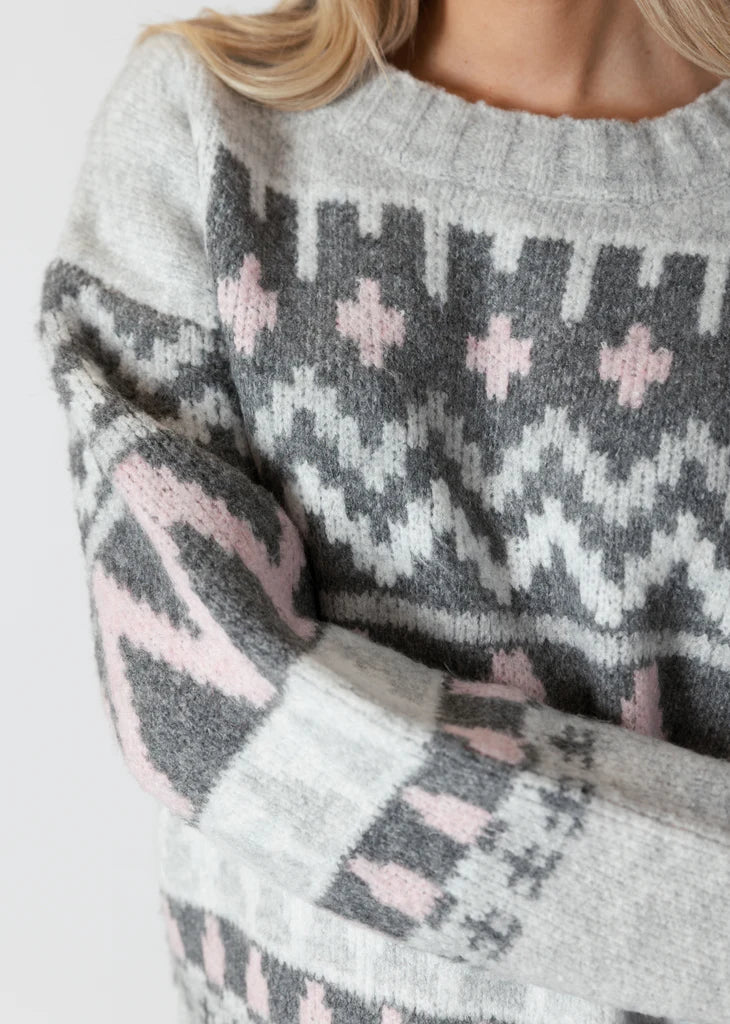 Lyla & Luxe Landen Grey/Pink Arctic Sweater