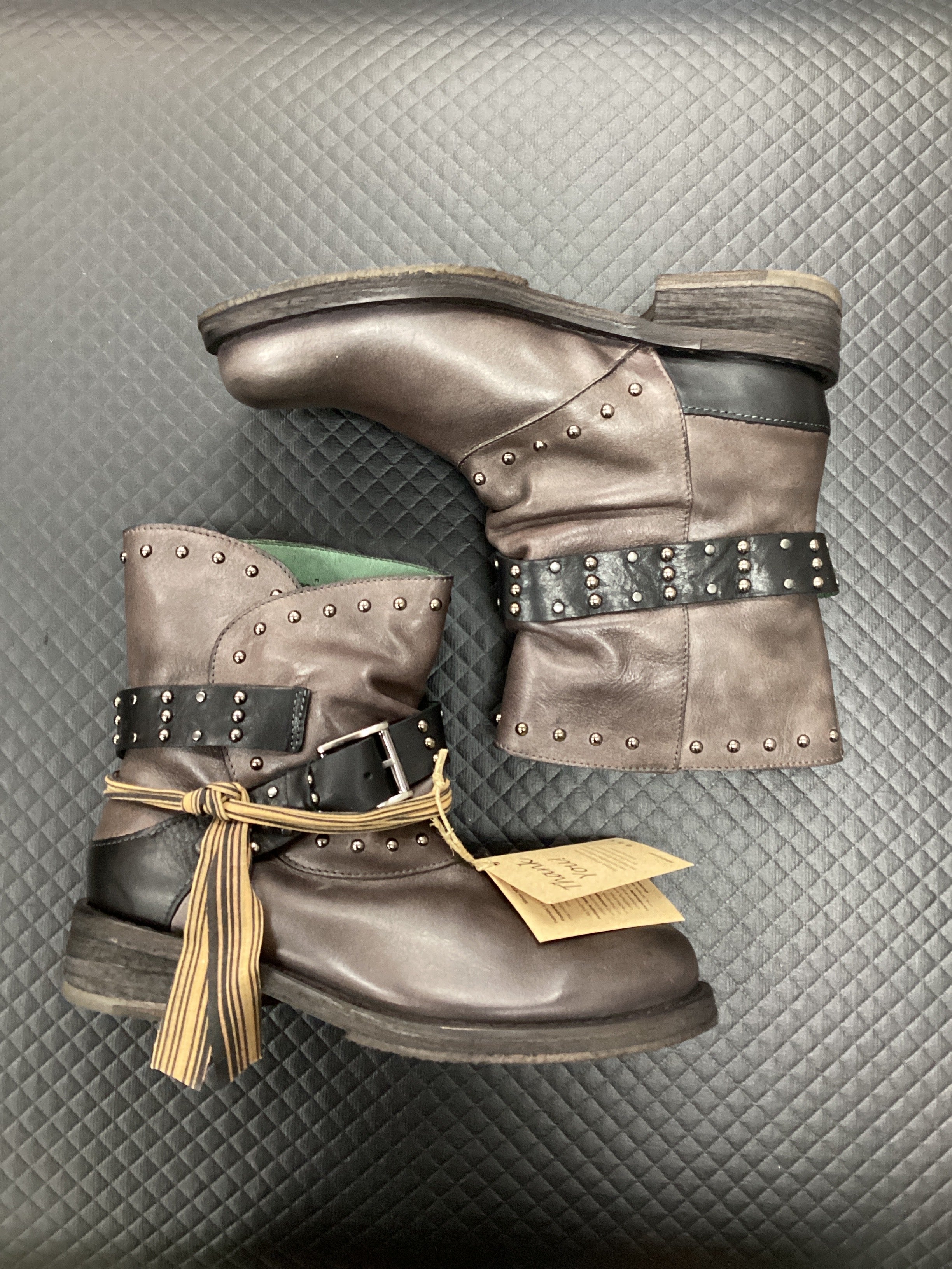 Felmini D986 Buckle Boot