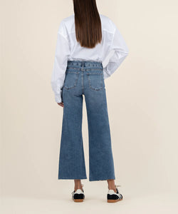 Kut KG1516MF9 Meg High Rise Wide Leg Raw Hem Jean