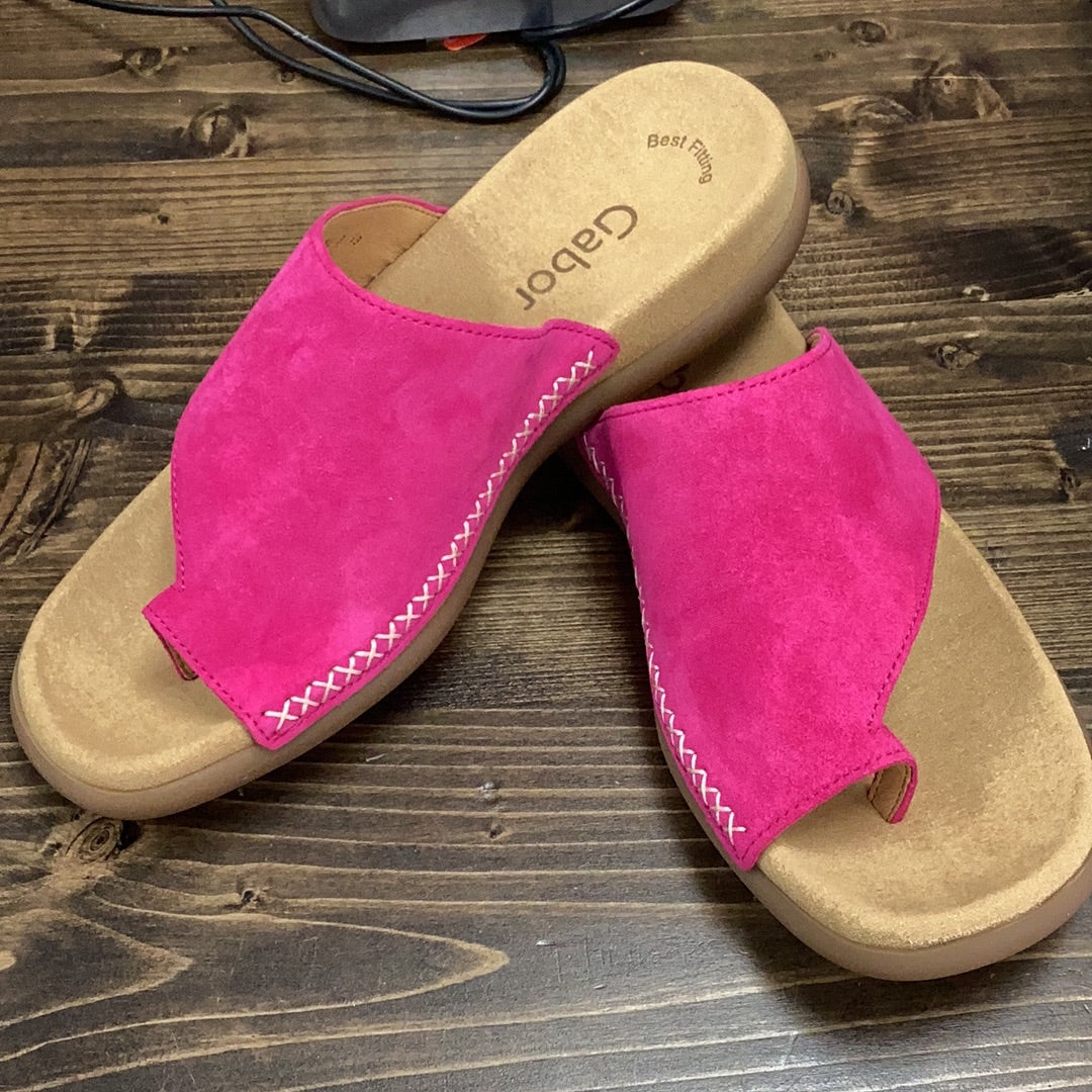 Gabor Thong Leather Sandal