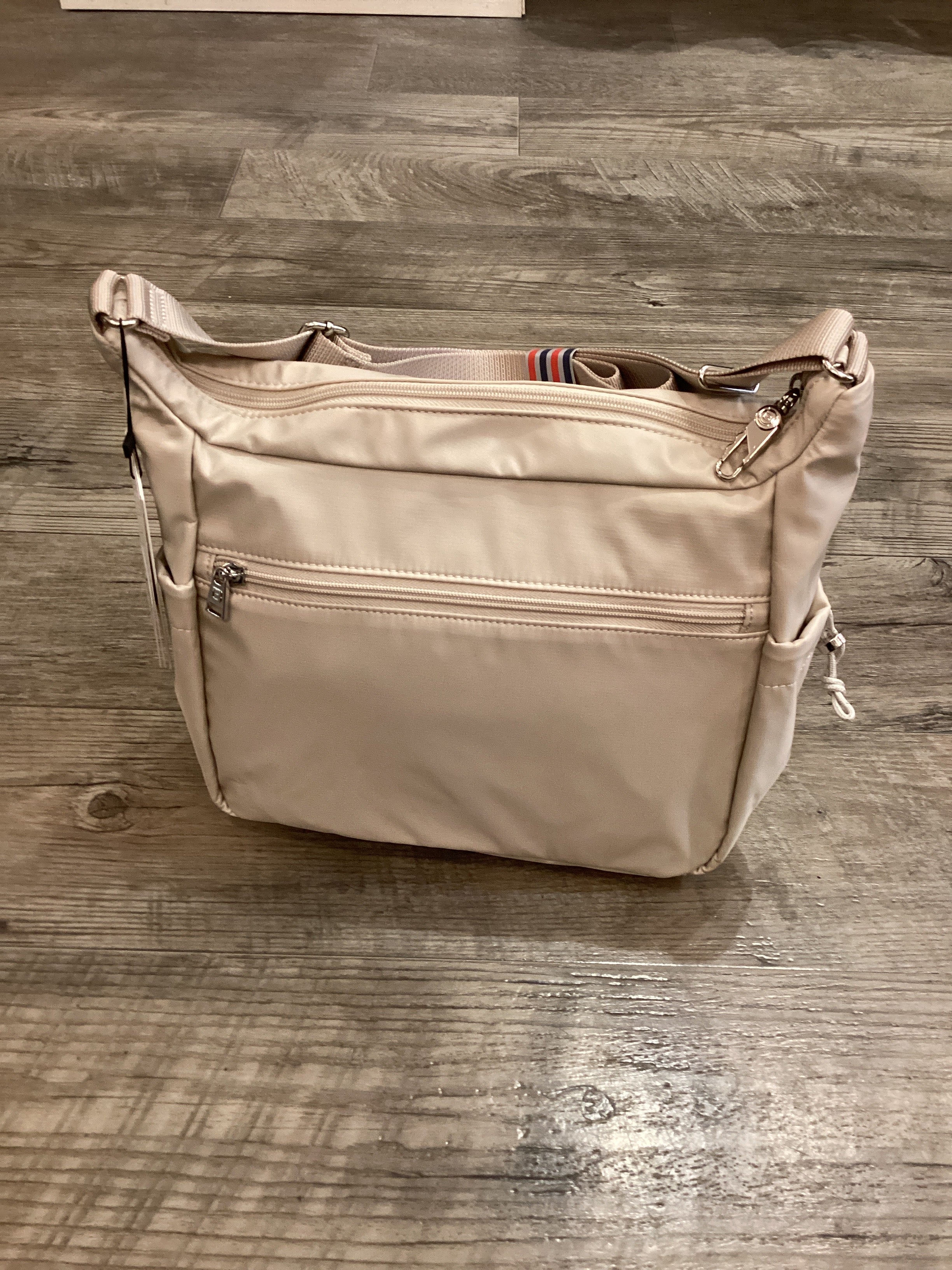 Beside U BNU214R3 Jest R3 Travel/Security Purse