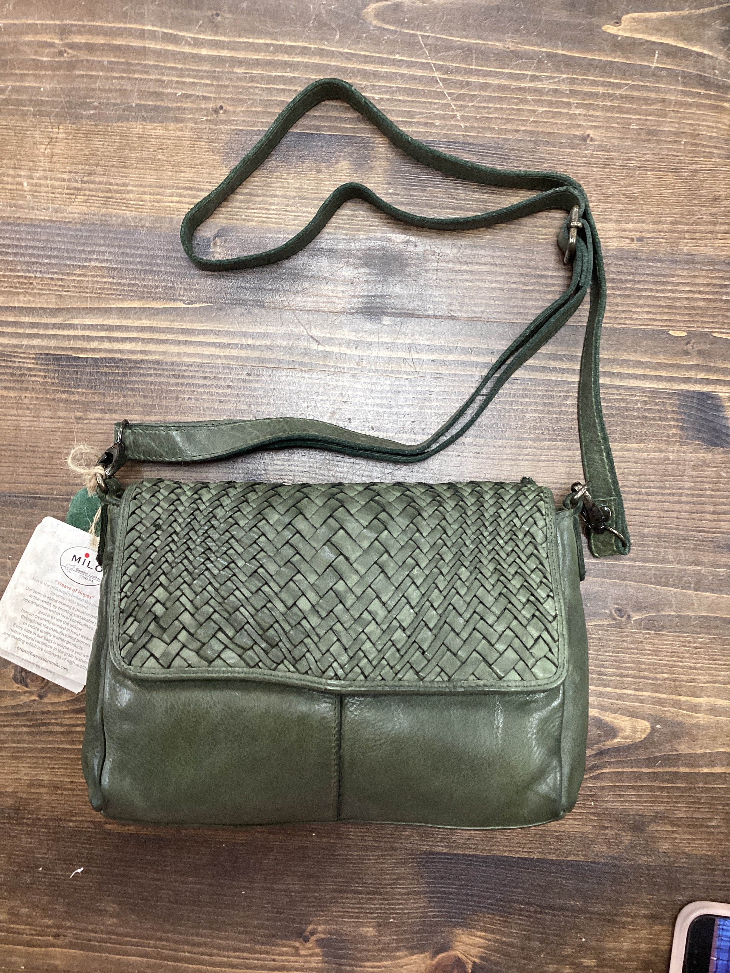 Milo 055 Woven Leather Purse