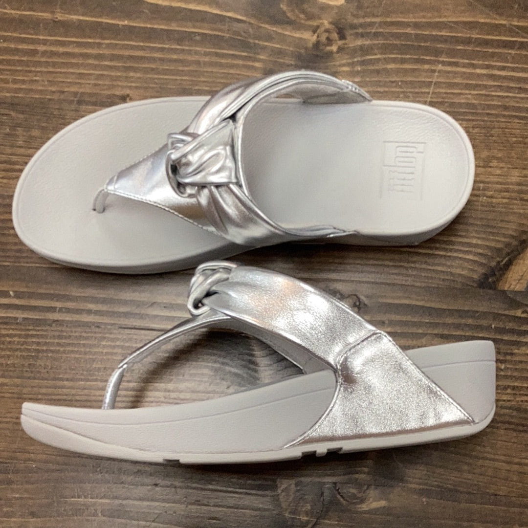 Fitflop Lulu Padded Knot metallic toe thongs