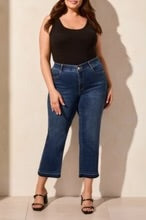 Tribal 77350 Sophia Curvy MicroFlare Crop Jeans