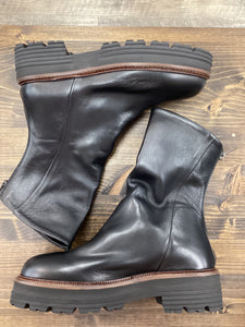 Ateliers BOSU Black leather boot