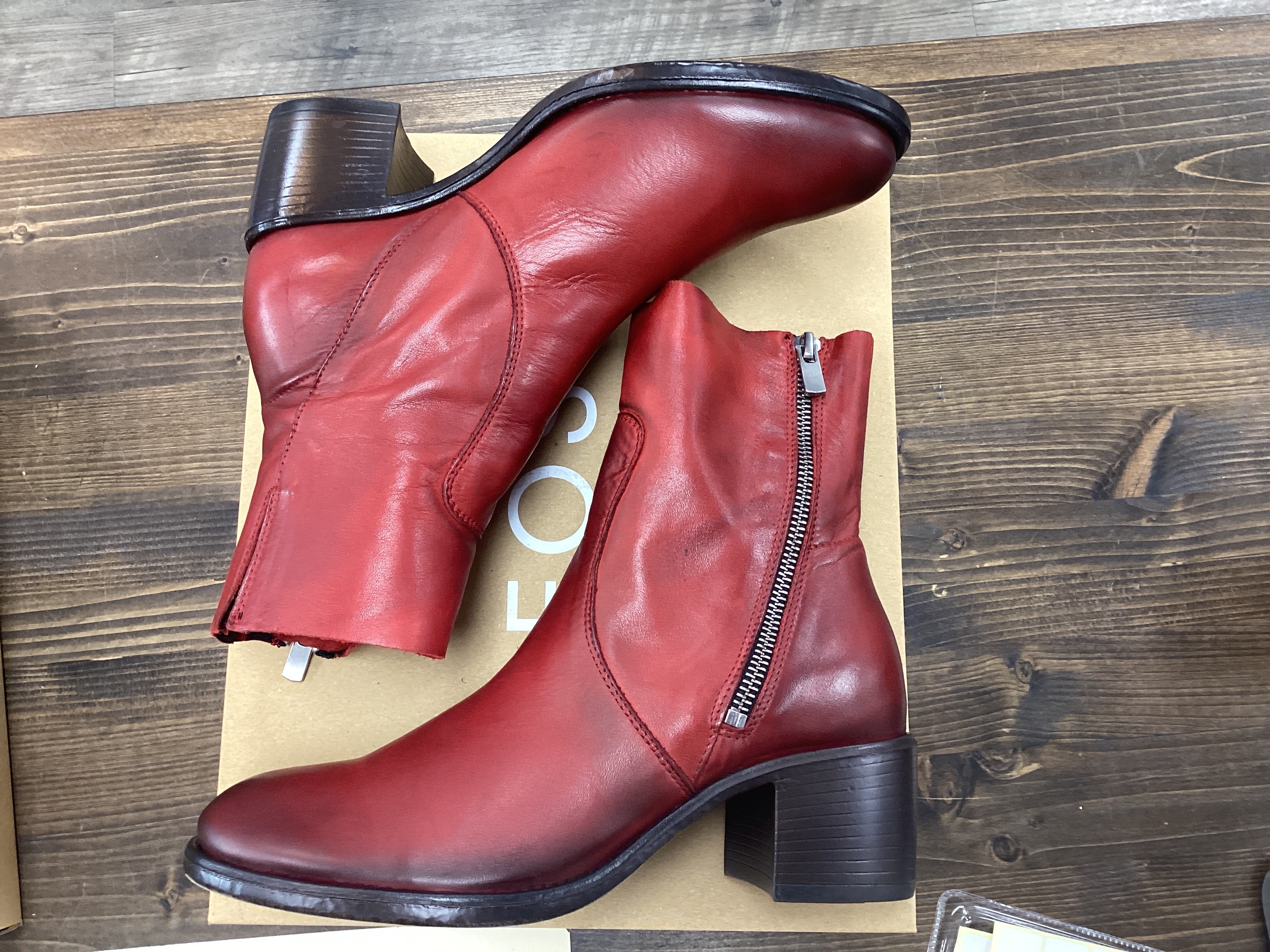 EOS Rouge Leather Ankle Boot with outside Zipper