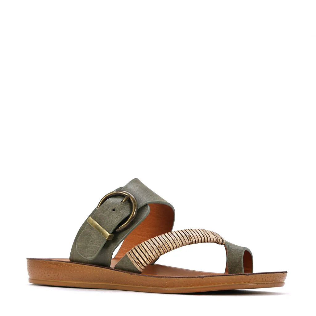 Los Cabos Bria Buckle Sandal