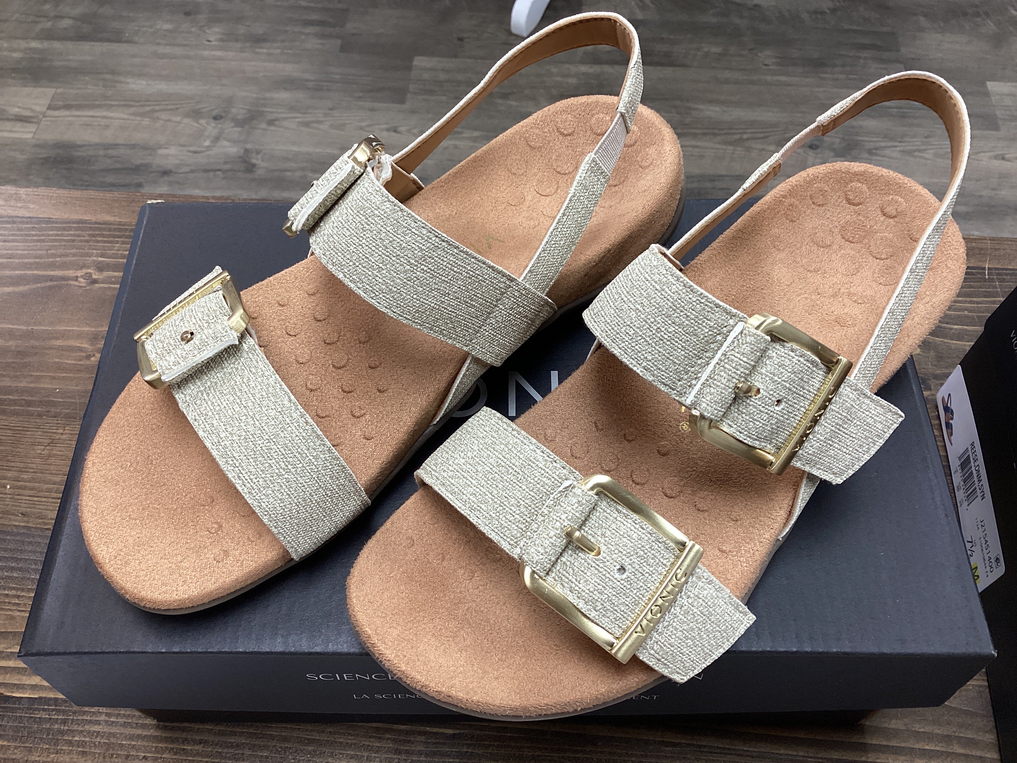 Vionic Reese J2154 Canvas Strap Sandal
