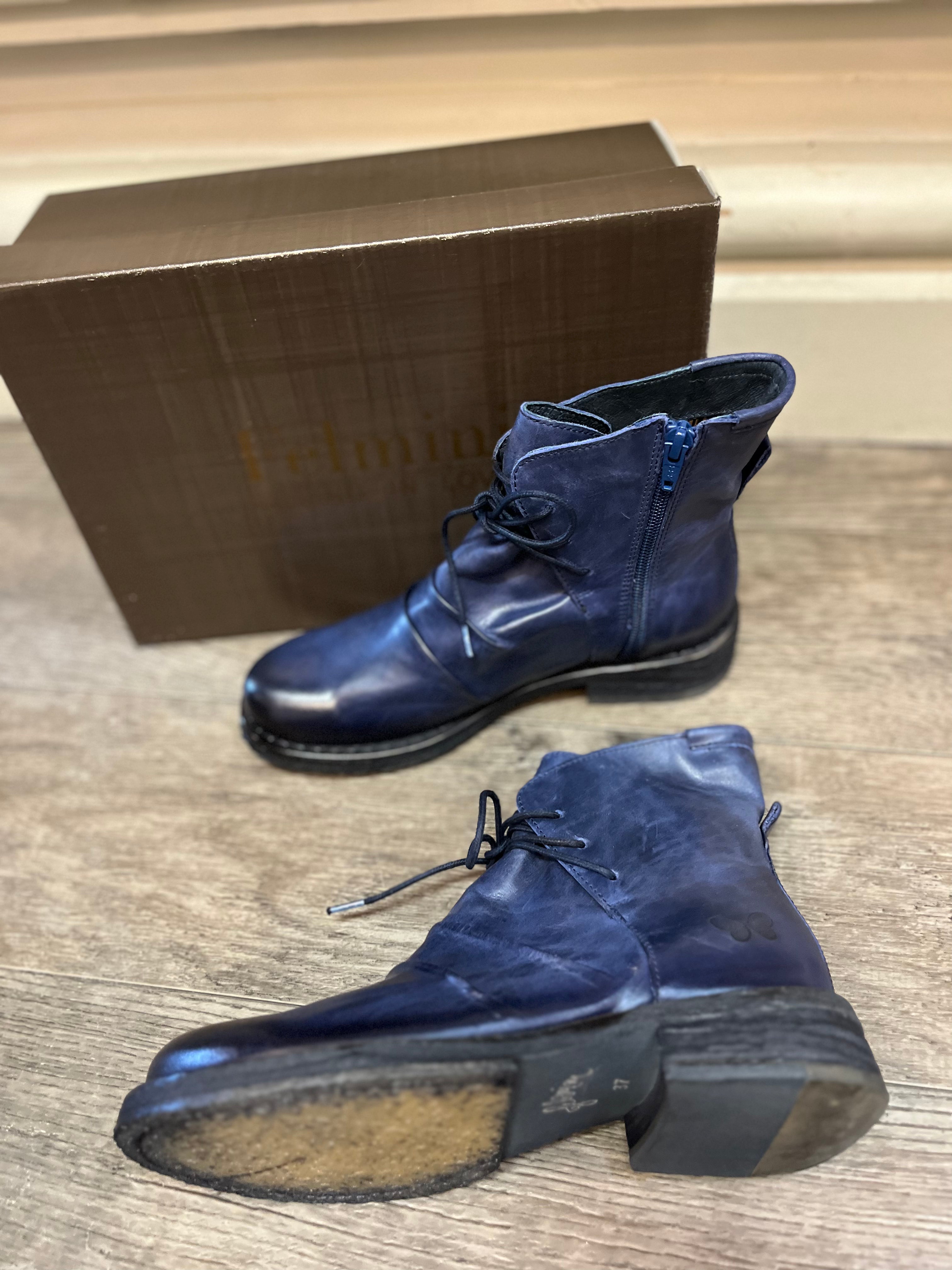 Felmini C129 Blue Leather Short Boot