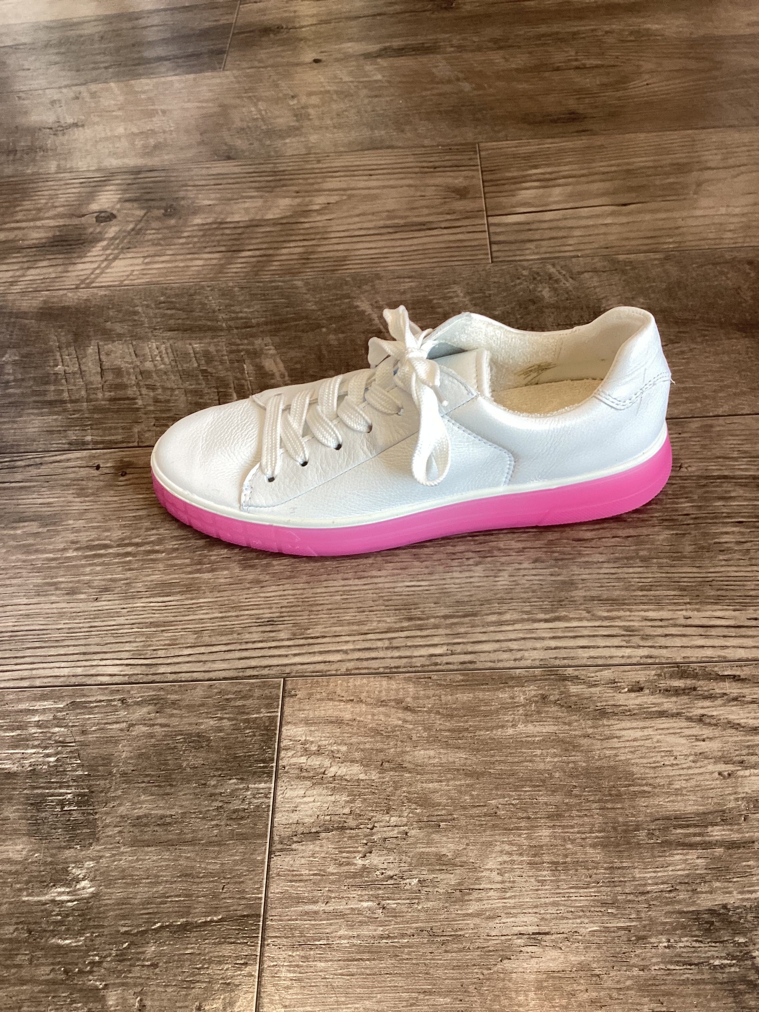 Ara 12-25200 White/Pink Sole Sneaker