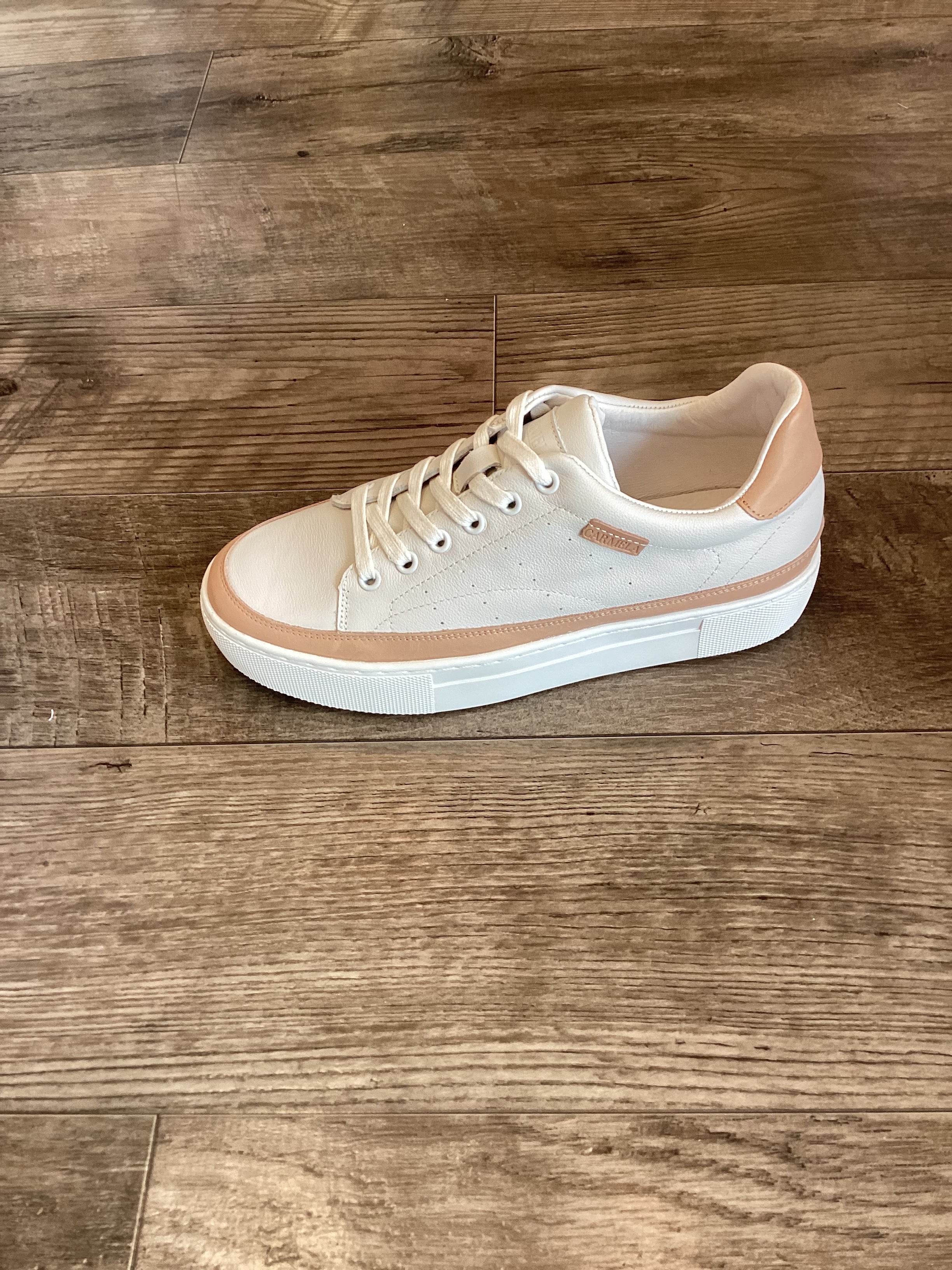 Carmela 67808 white / Tan Sneaker