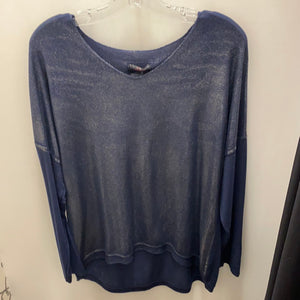 Elissia DD7616 Long Sleeve V-Neck Top with shimmer