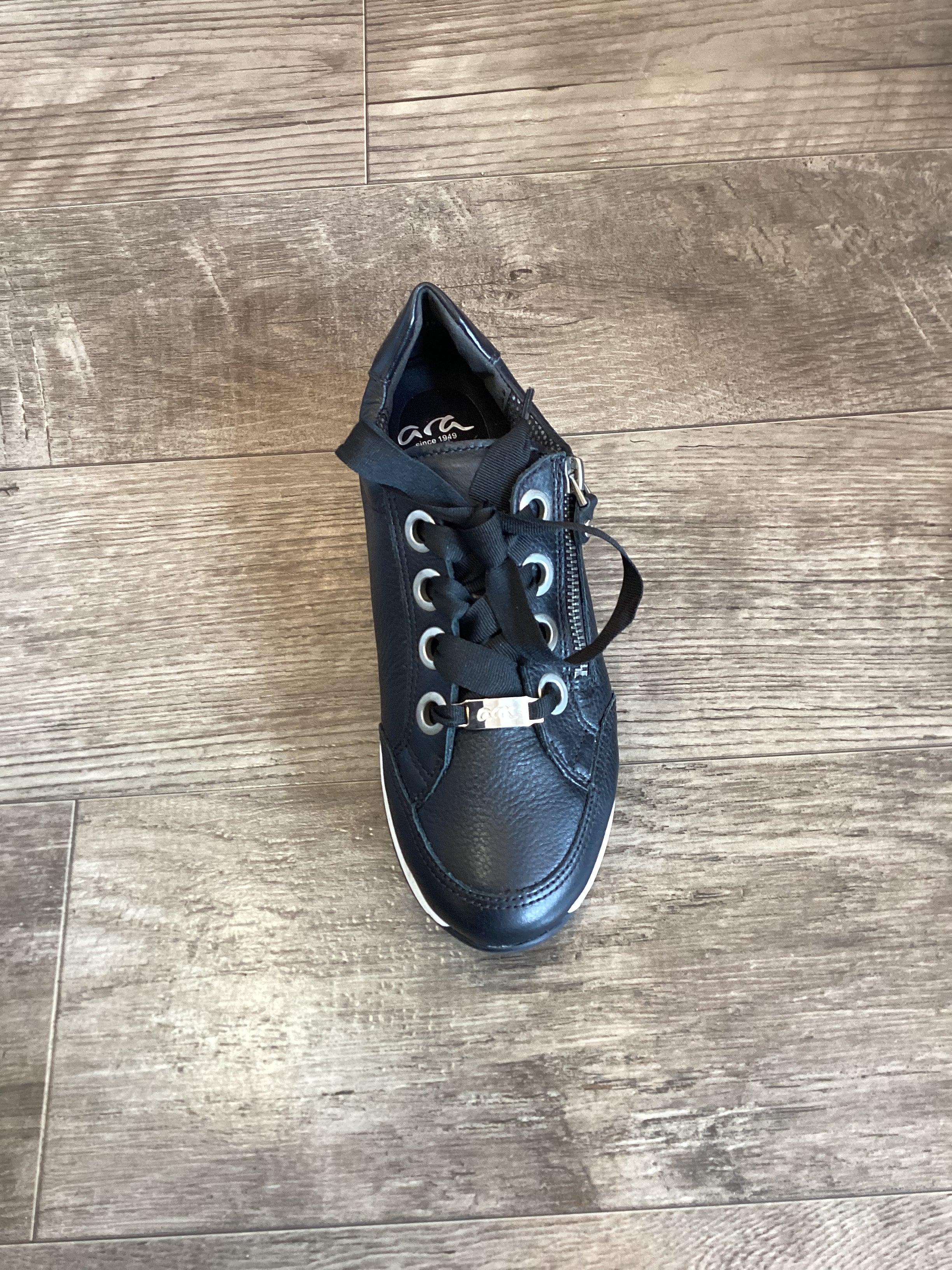 Ara 12-34587 Black Leather Sneaker