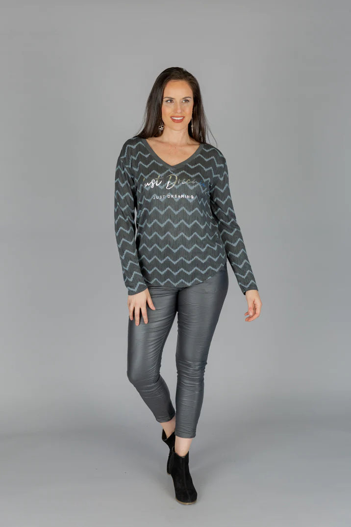 Elissia GM71222 Zig Zag Long Sleeve Top