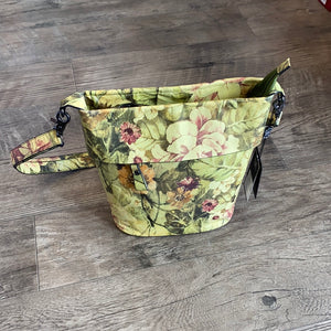 Silver Rose R2391 Yellow Floral Leather Purse
