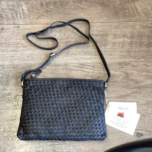 Milo 410 Black Woven Purse