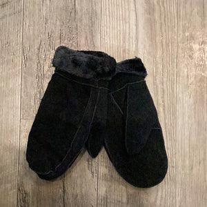 Paris 6D824 Medium Black Suede Mitts