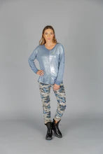 Elissia Z81027 Camo Print Stretch Pants