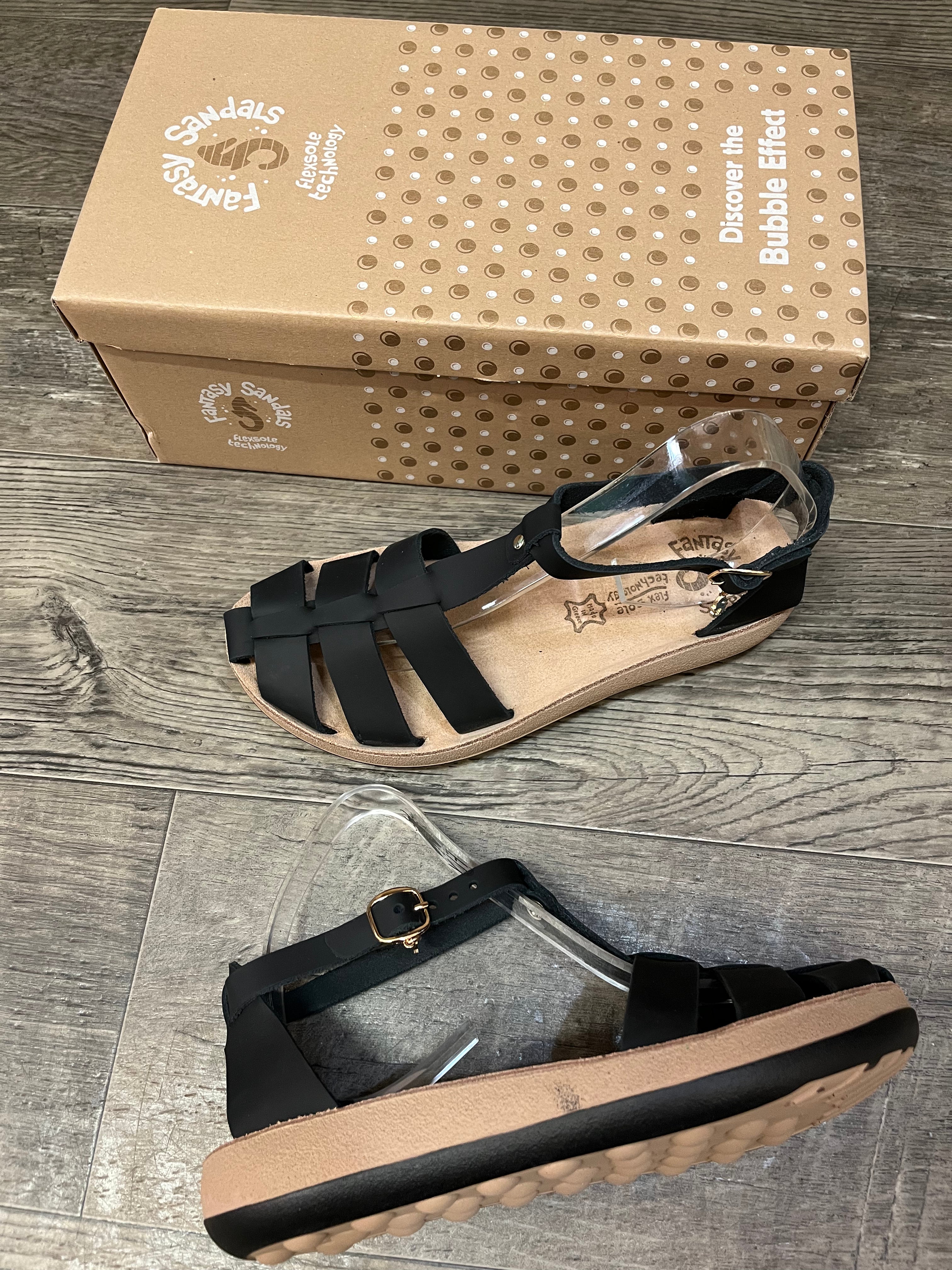 Fantasy Sandal S905 Martina Black Fisher Clog