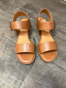 EOS Hight Leather 2 Strap Buckle Sandal